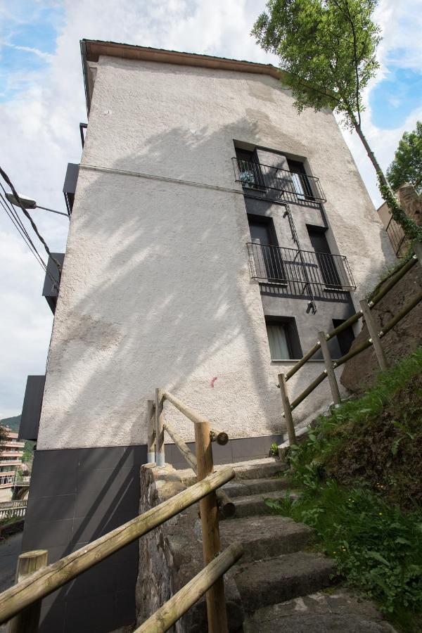 Raval De Ripoll Apartment Ngoại thất bức ảnh